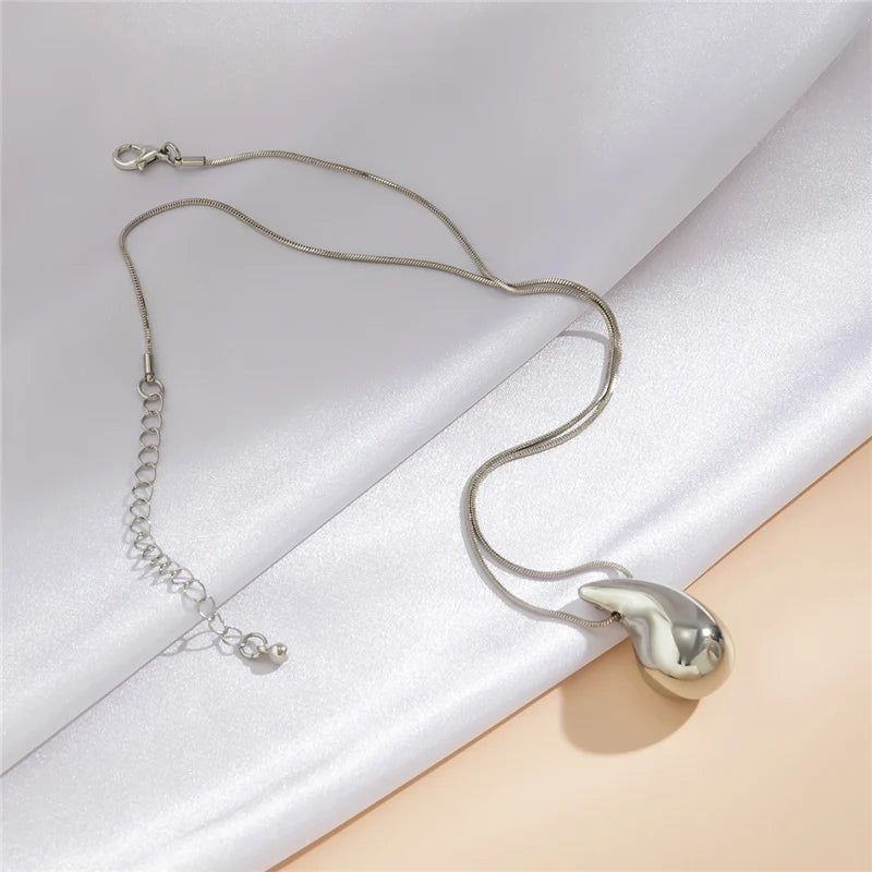 Simple Creative V-shaped Necklace For Women Flat Snake Chain Choker Fashion Blade Chains Neck Accessories Jewelry Gift