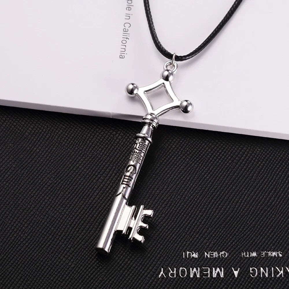 SUMENG 2024 Attack On Titan Necklace Eren Key Shingeki No Kyojin Pendant Fashion Vintage Retro Anime Jewelry For Men Cosplay
