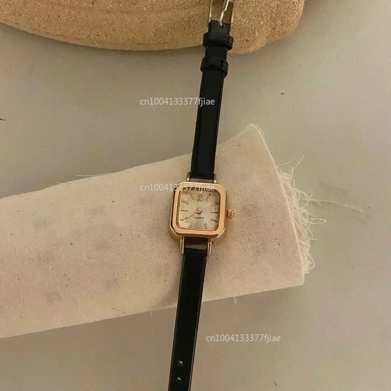 Hot Sales Women Watch Small Square Dial Thin Leather Strap Ladies Wristwatch Elegant Quartz Female Watches Casual reloj mujer