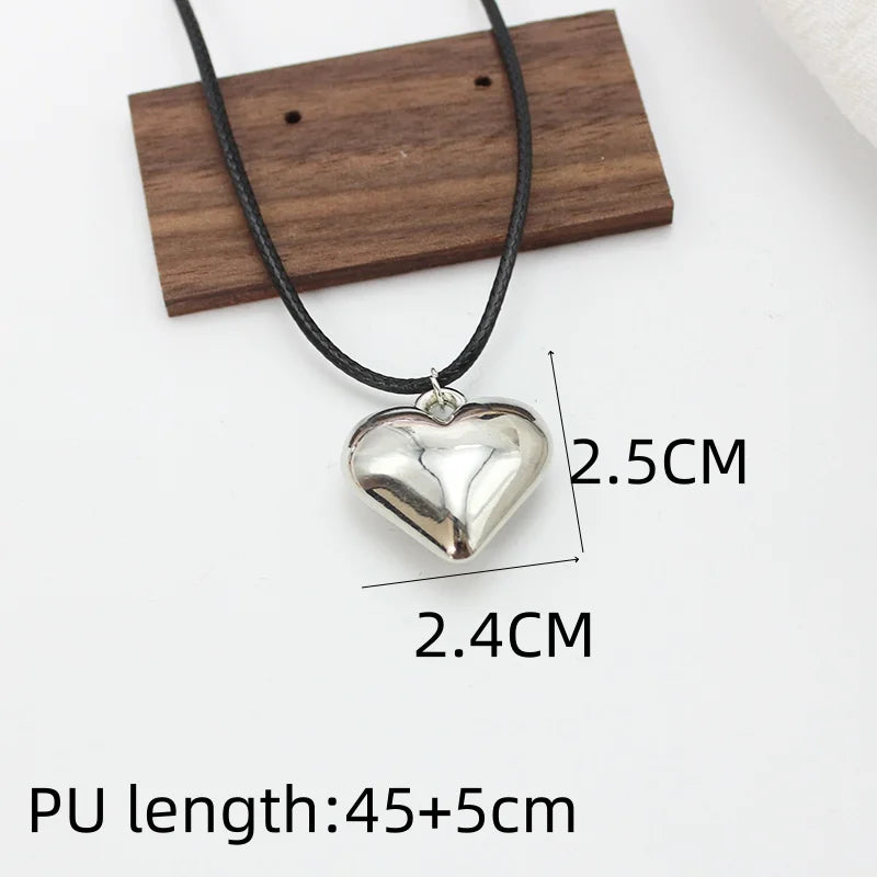 Punk Goth Black Velvet Big Heart Pendant Choker Necklace for Women Elegant Weave Knotted Bowknot Adjustable Chain Jewelry