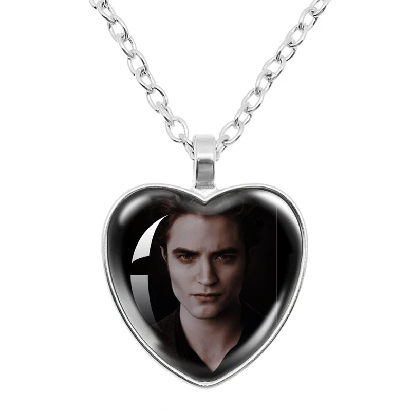 Movie Bella Edward Jacob Renesmee Pendant Necklace Glass Cabochon Twilight Character Chain Girl Women Fashion Jewelry