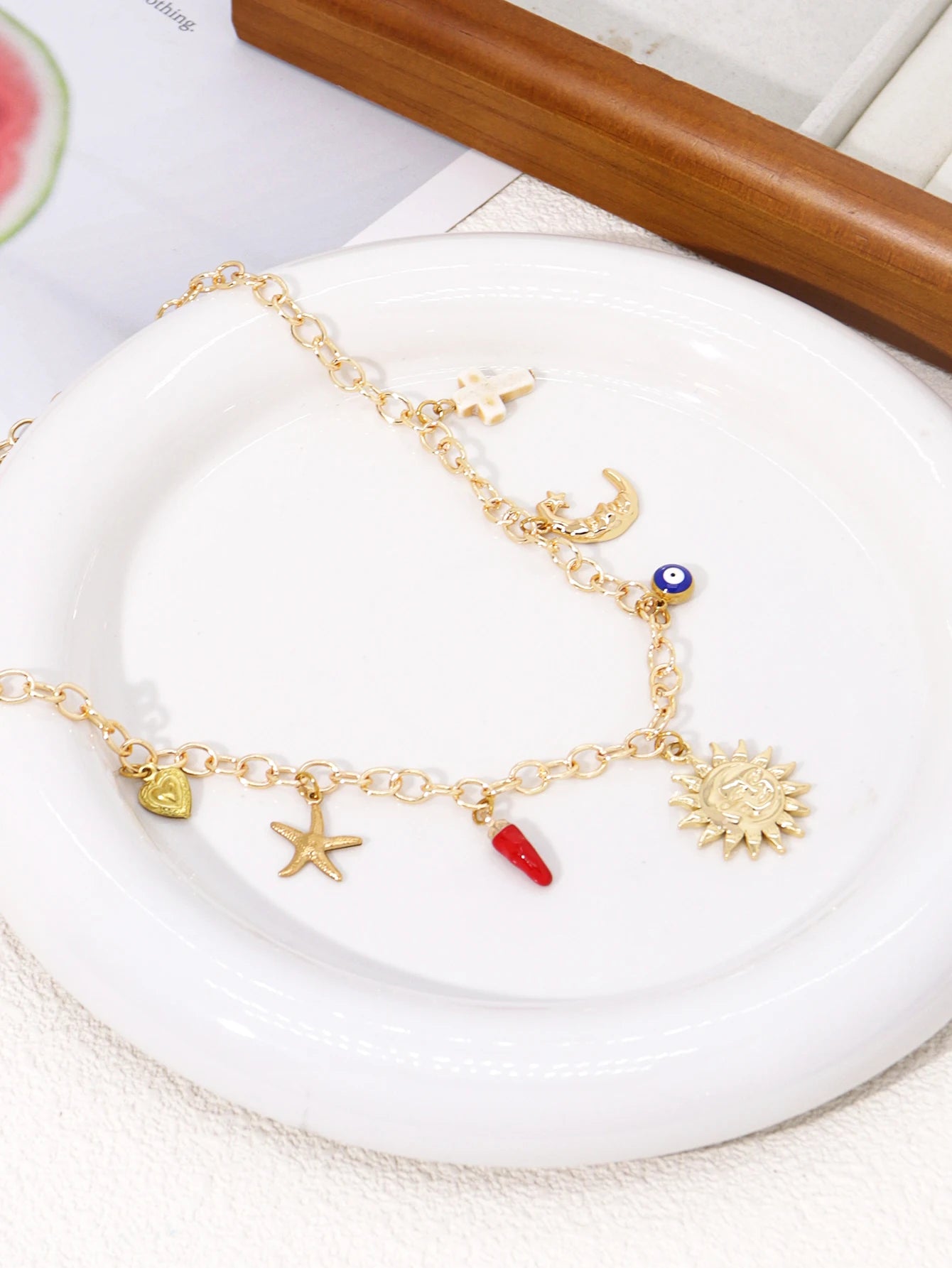 Creative Stainless Steel Bow Strawberry Pendanta Pendant Necklace For Women Charms Dainty Jewel