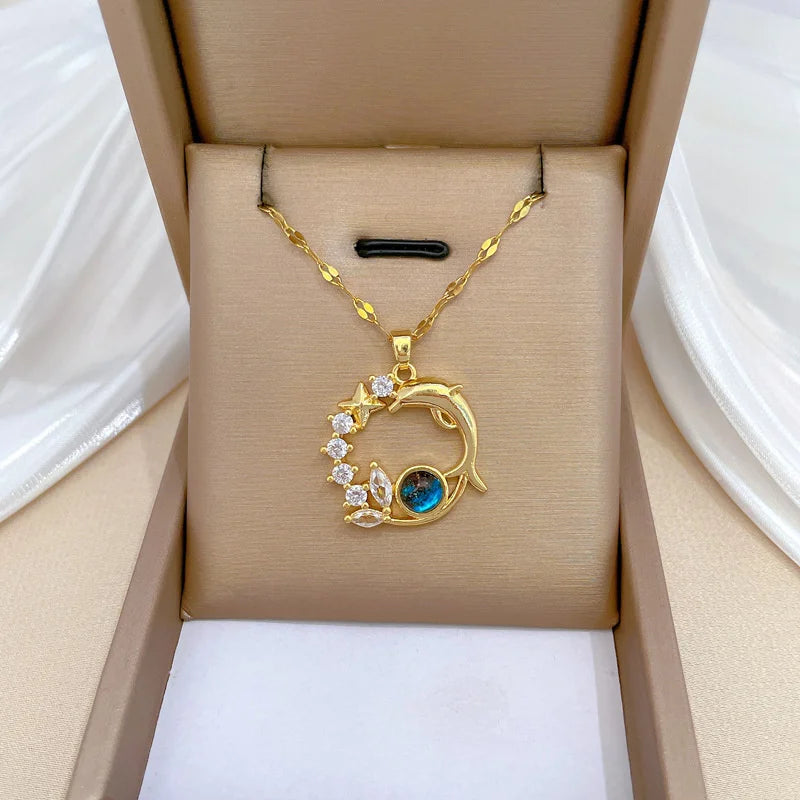 316L Stainless Steel Sun Pendant Necklace For Women Exquisite and Fashionable Planet Clavicle Chain Girls Party Jewelry Gifts