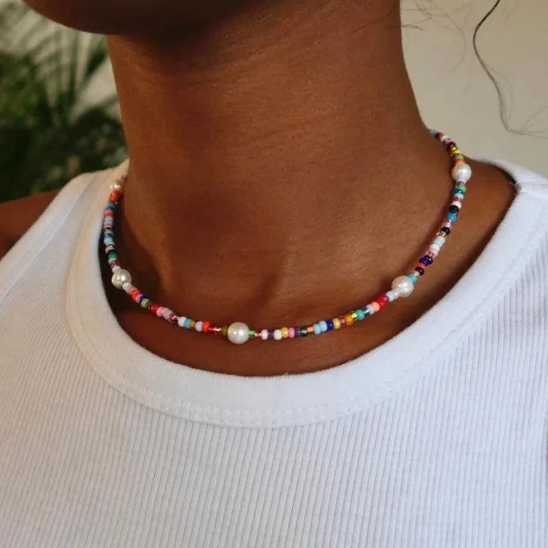 YWZIXLN Bohemian Colorful Beads Chain Fashion Necklaces White Heart Pendant Jewelry For Women Valentine's Accessories N0463