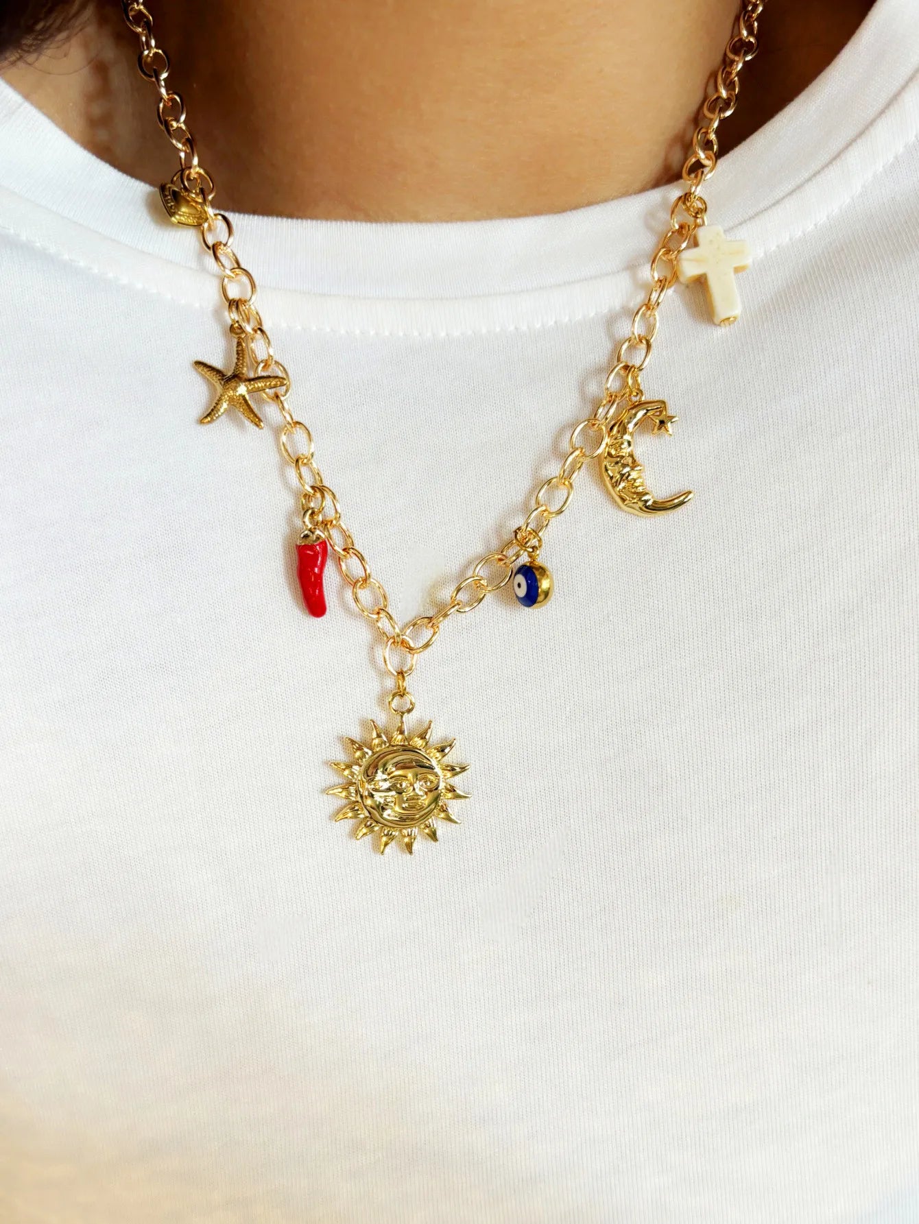 Creative Stainless Steel Bow Strawberry Pendanta Pendant Necklace For Women Charms Dainty Jewel