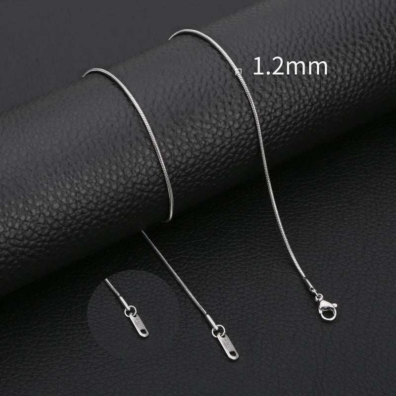 Inoxidable Gold Color Chains 0.9mm-2mm Stainless Steel Snake Chains Necklace Twist Rope Jewelry Women Long Chains Accessories