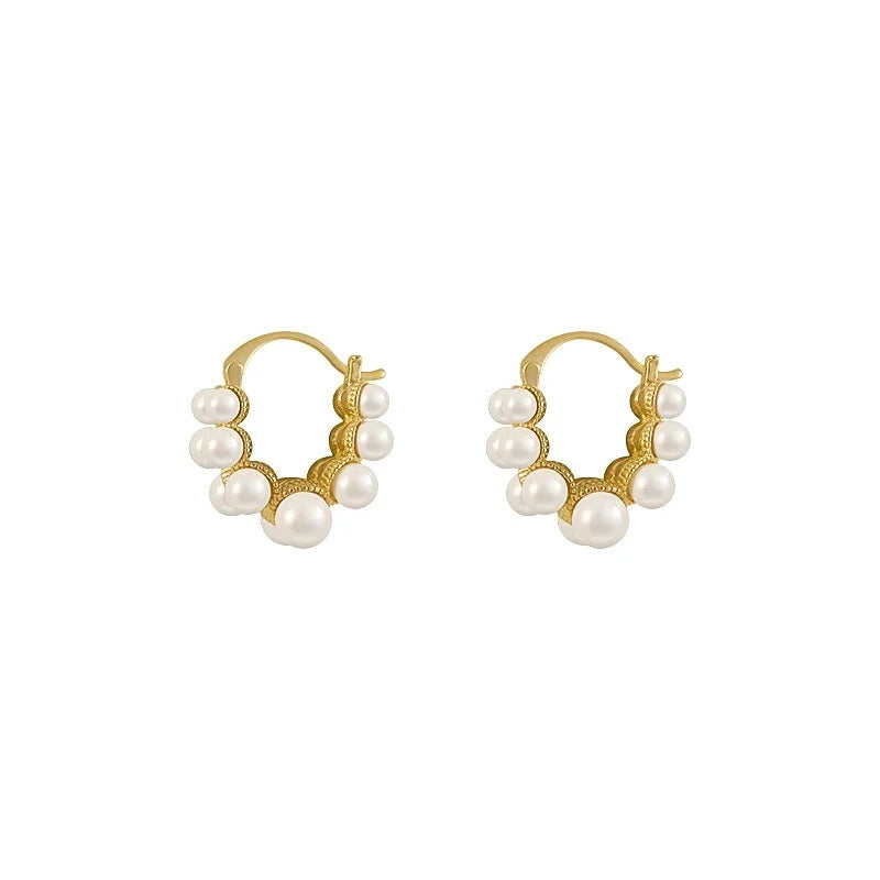 Pearl Oval Hoop Earrings