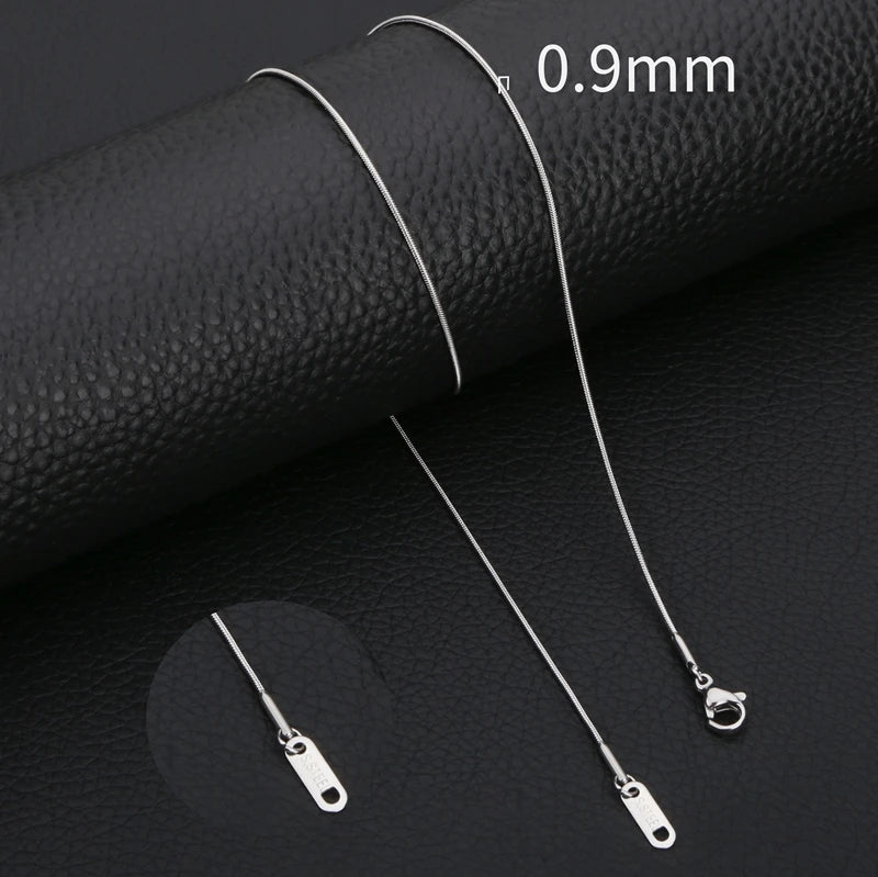 Inoxidable Gold Color Chains 0.9mm-2mm Stainless Steel Snake Chains Necklace Twist Rope Jewelry Women Long Chains Accessories