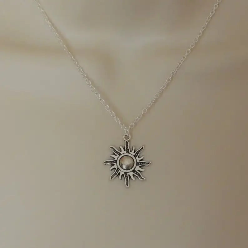 New Silver Color Star Necklaces Chain Pair of Celestial Best Friends Celestial Gift for Friend Long Necklaces Pendants Men Women