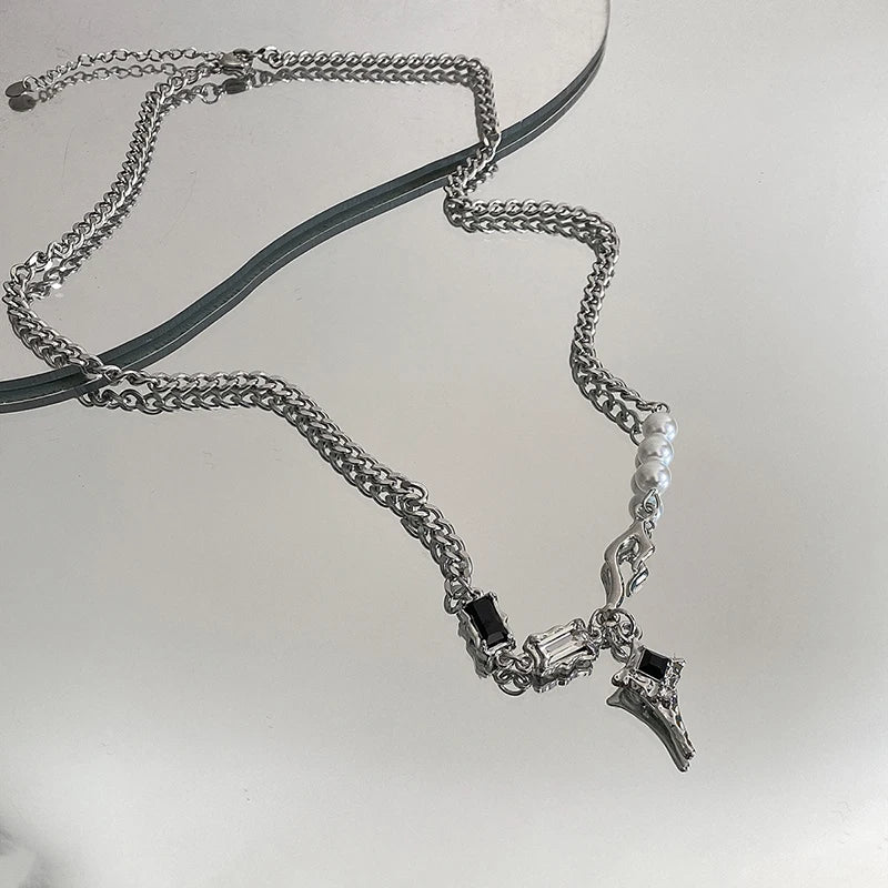 Kpop Cross Star Beaded Necklace for Men Unisex Hiphop Imitation Pearl Star Pendant Necklaces Women Y2K Punk Tassel Necklace