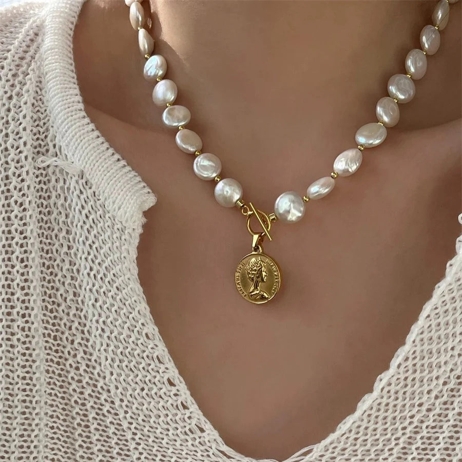 2023 Trend Elegant Jewelry Wedding Big Pearl Necklace For Women Fashion Imitation Pearl Green Rose Color Stone Choker Necklace