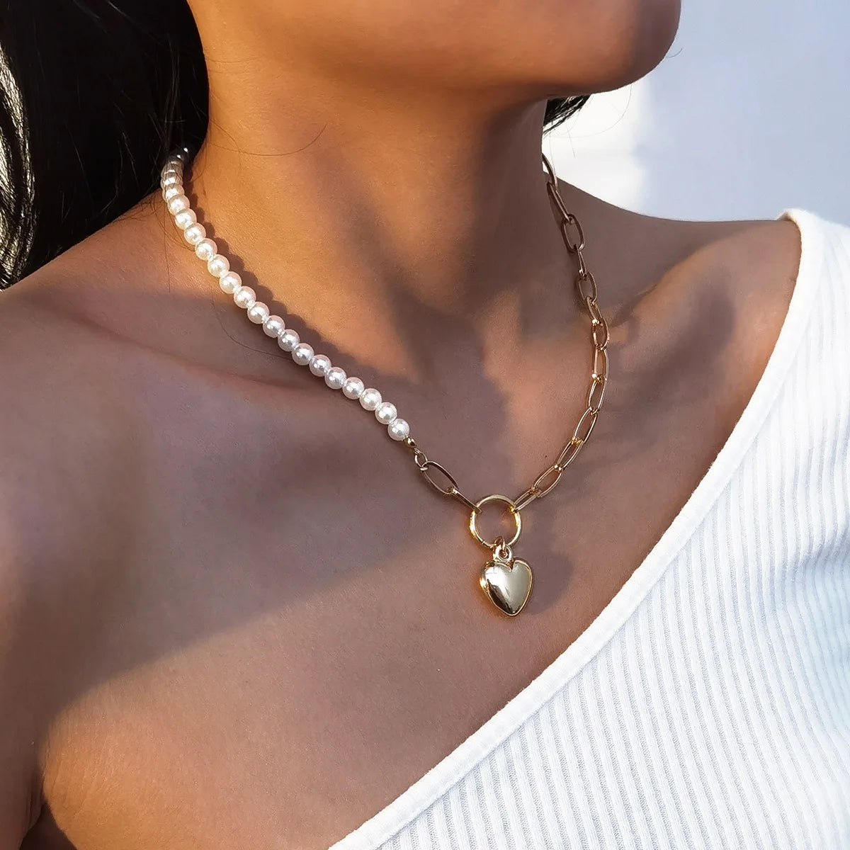 2023 Trend Elegant Jewelry Wedding Big Pearl Necklace For Women Fashion Imitation Pearl Green Rose Color Stone Choker Necklace