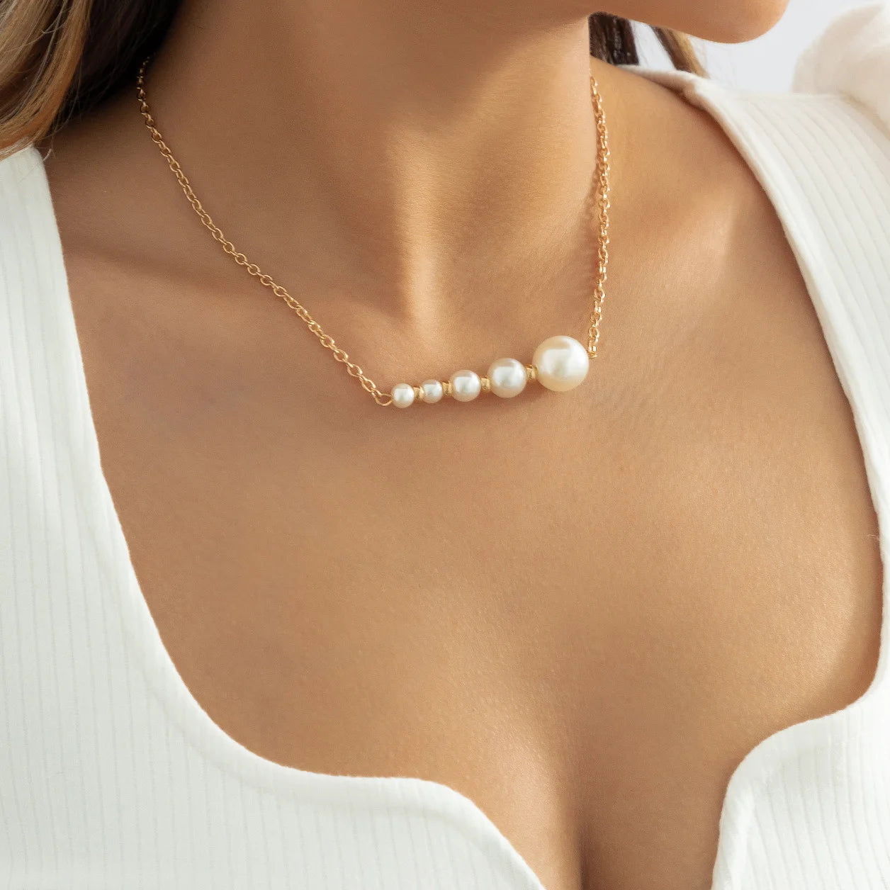 2023 Trend Elegant Jewelry Wedding Big Pearl Necklace For Women Fashion Imitation Pearl Green Rose Color Stone Choker Necklace