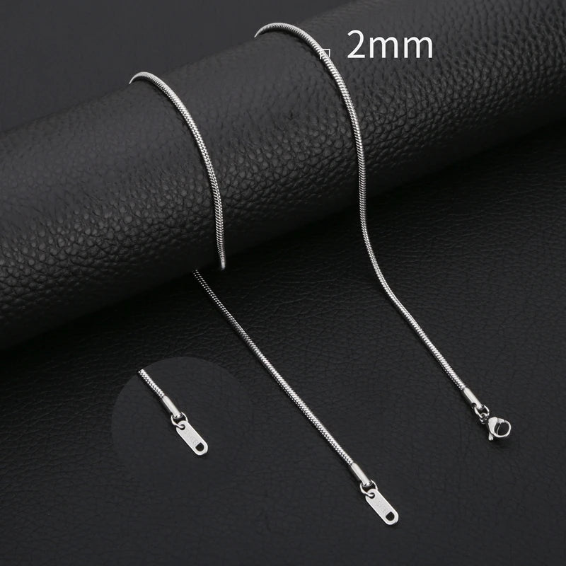 Inoxidable Gold Color Chains 0.9mm-2mm Stainless Steel Snake Chains Necklace Twist Rope Jewelry Women Long Chains Accessories